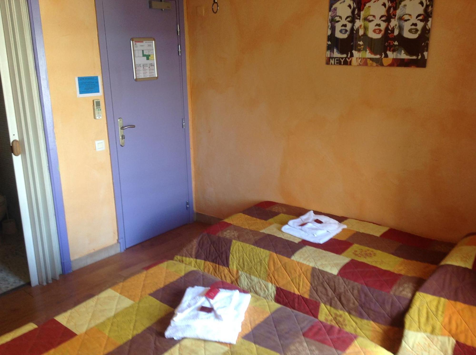 Boutique Hotel Couleurs Suds Cannes Oda fotoğraf